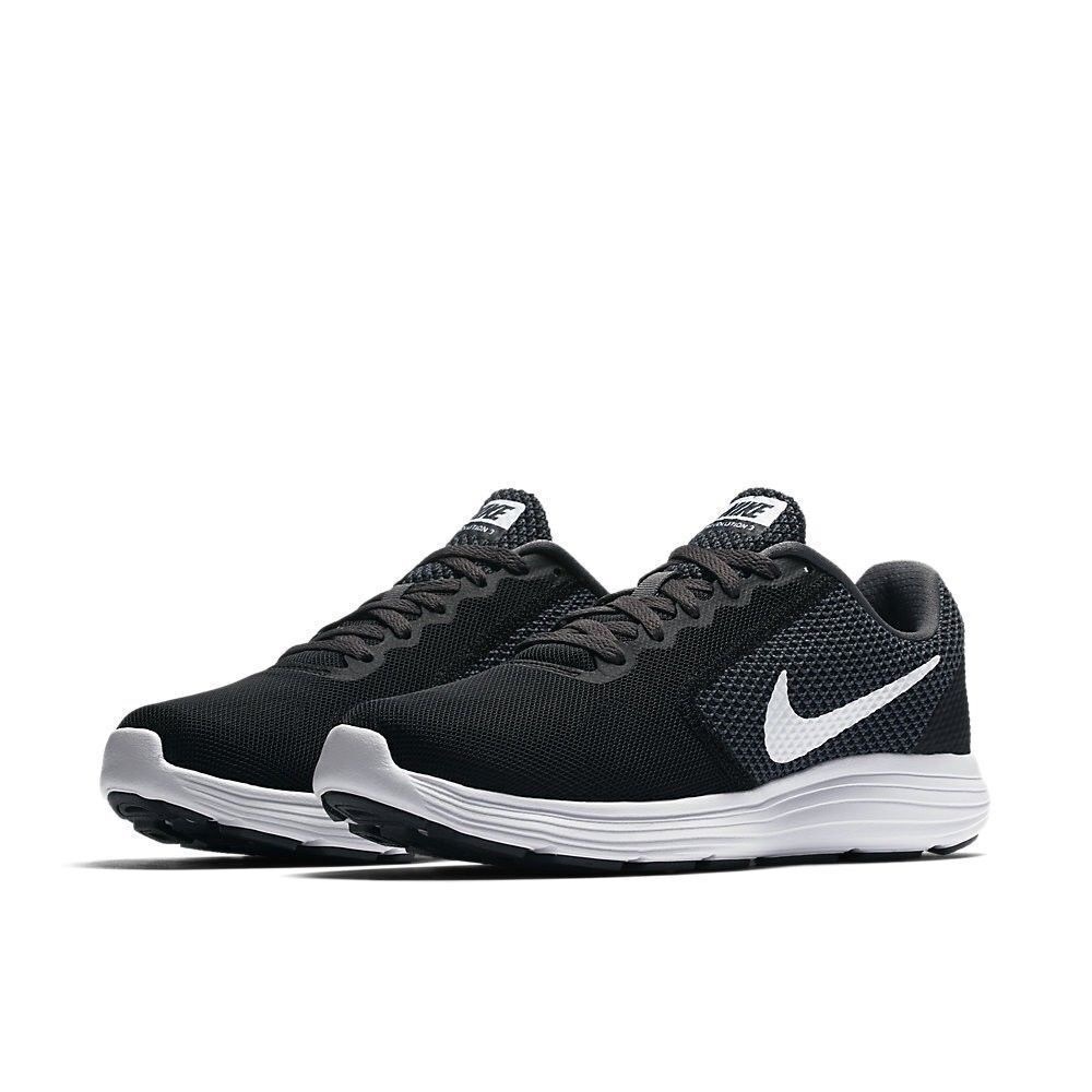 EUC - 7.5 Nike Revolution 3